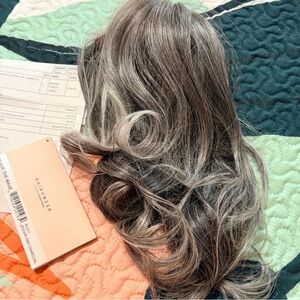 NWT Raquel Welch Top piece hair topper sugar & charcoal salt & pepper